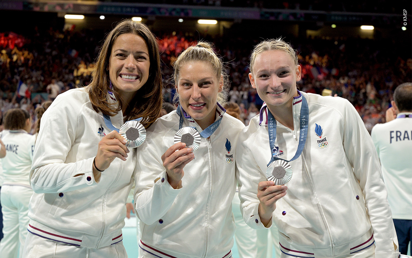 Médaille d'argent pour l'équipe de France féminine de handball